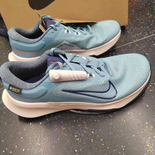 Nike (NIKE) chaussures pour hommes 2025 nouvelles chaussures de sport Juniper Trail GORE-TEX chaussures de course de fond HM9734-402 bleu/tissu GTX 45