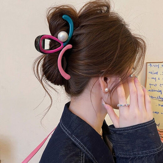 Niche Irregular Contrast Color Drop Glaze Pearl Clip Women's High-Level 2025 New Large Shark Clip Hair Clip Headwear Coffee Green Pearl Version