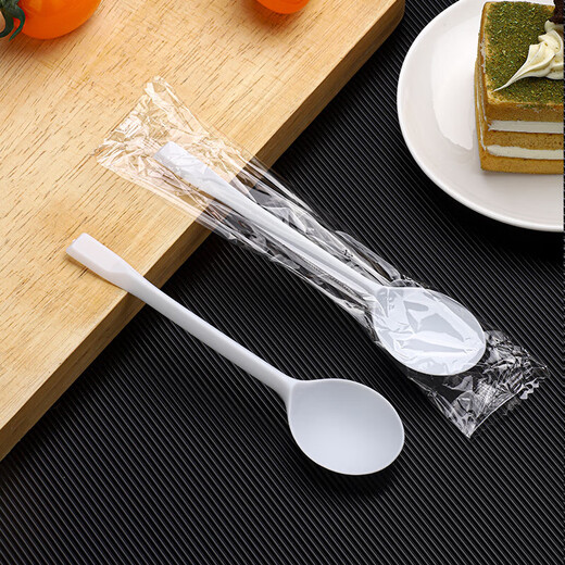 Disposable dessert spoons individually packaged takeaway packaged beetle spoons thickened ins plastic cake spoons edible transparent beetle spoons 50 pieces/individually packaged