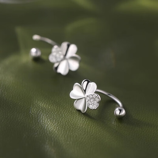 Nianfu 999 sterling silver four-leaf clover earrings 2025 new hot style sleep-free ear bone earrings Mid-Autumn Festival gift for girls screw buckle four-leaf clover 999 pure silver