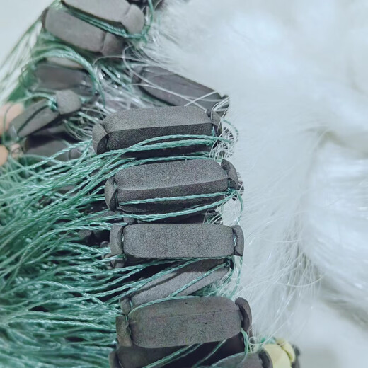 Soft silk three-layer floating net fish net sticky net 1.5 meters 2 meters 3 meters high new three-layer fishing net crucian carp sticky net hanging net 2 meters high 2.5 fingers white silk three-layer floating net 50 meters long