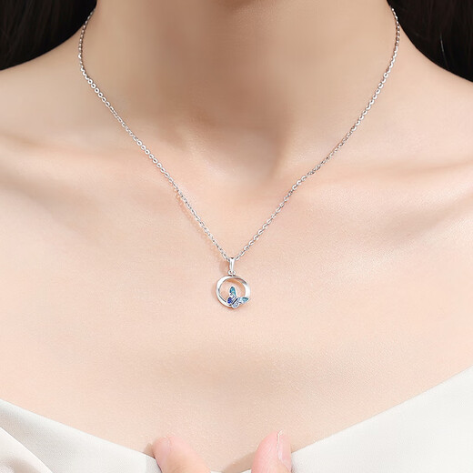 JOLINSY platinum jewelry butterfly necklace women's platinum pendant clavicle chain jewelry birthday gift for girlfriend and wife light luxury platinum necklace