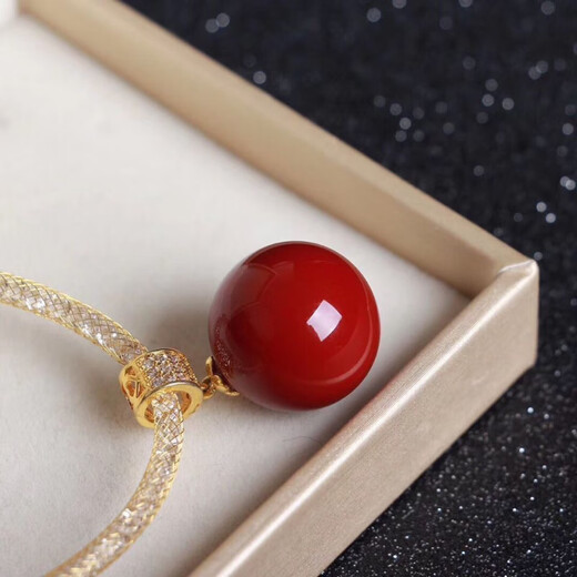Mochen MOEYCIOR Coral Red Pendant 18k Necklace Necklace Red Necklace Pendant New Year Gift for Mother and Girlfriend Red Coral Pendant 18k Necklace Necklace Red Necklace