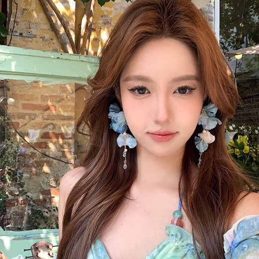 Light blue tassel earrings, feminine and high-end earrings, vacation seaside earrings, stunning temperament accessories, Blue Enchantress artificial flower tassel earrings