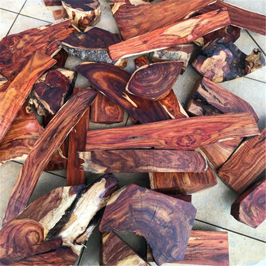 DL 1998 Fat Donglai same style Hainan Huanghuali wool authentic wood scraps mahogany sea yellow handle hanging cylindrical material 100 grams (no measurement included) generally straight