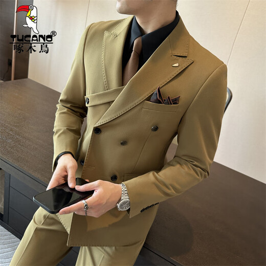 Woodpecker (TUCANO) brown double-breasted suit men's suit British slim men's large size suit three-piece wedding groom's dress trendy black (suit + trousers) XL 52 (125-135Jin Jin equals 0.5 kg)