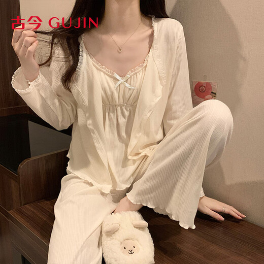 Ancient and modern (GUJIN) sexy pure desire three-piece pajamas for women with breast pads, spring and autumn home clothes, combed cotton outer wear pajamas