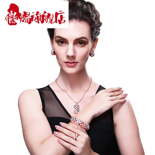 Micro-color gold necklace women's 2025 new crystal pendant rose gold high-end light luxury versatile jewelry clavicle chain champagne color