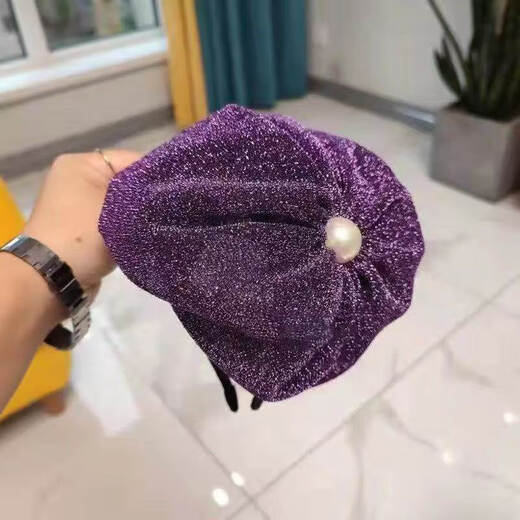 DING Fei (DING FEI) Douyin Internet celebrity same style headband headband hair accessories women's bright silk beret hat headband to cover white hair and forehead western style black A11-203