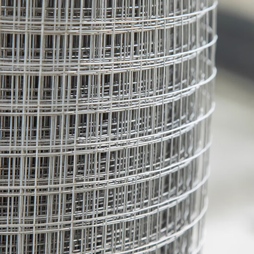Zhongsenweit 304 stainless steel mesh steel wire mesh screen wire mesh fence protective woven mesh mesh balcony rat-proof grille 6 mm hole / 0.6 mm thick / 0.5 meter high * 1 meter long 1.0 meter high (price for 1 meter long)
