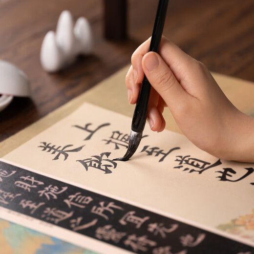 Hu Ying Qianli Jiangshan Longyin Supreme Edition Four Treasures of the Study Set High-end Writing Brush for Beginners Beginner's Entry-level Pen, Ink, Paper and Inkstone High-end Calligraphy Inkstone Table Ink Strip She Inkstone Pen Holder Gift Box