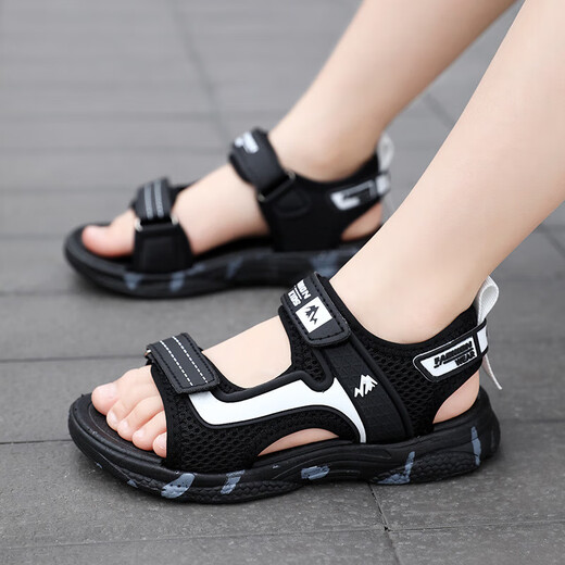Children's shoes 2025 summer new style large, medium and small soft sole non-slip children's sandals sports shoes trendy boys sandals beach black gold 32