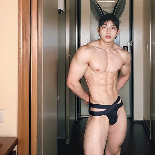 Men's underwear with empty back, sexy and tempting thong, trendy low-waisted butt lift, breathable double thong for men, black S