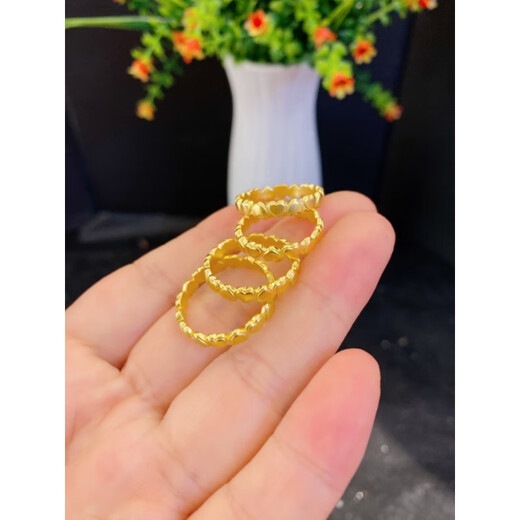 QUAMER sand gold dead mouth ancient love style all-over one-color peach heart ring will not fade when closed for a long time, gold, size 6, inner diameter is about 16.3mm