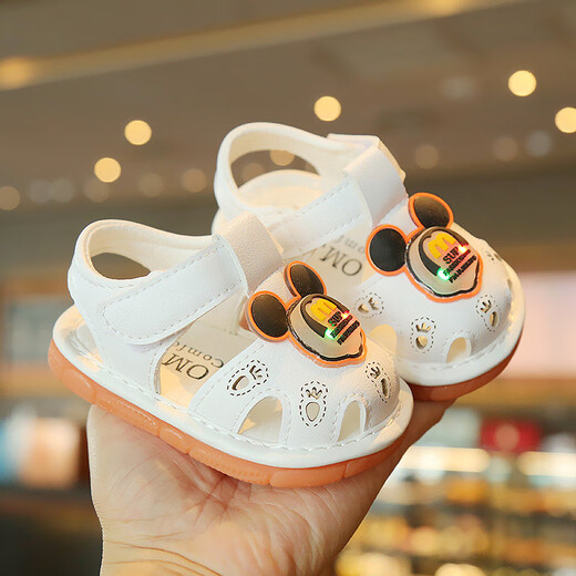 G.DUCKIDS小黄鸭宝宝鞋子软底8-12个月婴儿凉鞋亮灯学步鞋夏季叫叫鞋子防滑 诺_萌萌黄(A-11亮灯叫叫凉鞋) 13 M 内长13cm 建议9-15个月宝宝