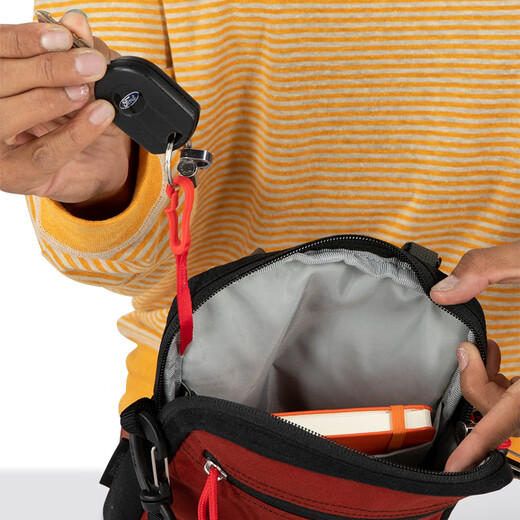 OSPREY Chinese Valentine's Day gift HERITAGE MUSETTE classic replica Xiaowei 2L single shoulder crossbody backpack black Black