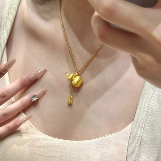 Ruinuo gold gourd pendant for women 999 pure gold coiled necklace clavicle chain birthday gift for girlfriend and wife gold gourd yellow rope necklace / gold weight about 1.54g
