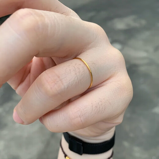 QUAMER Japanese and Korean ultra-fine smooth ring ring for women titanium steel plated 18K gold non-fading ring simple style US size 5