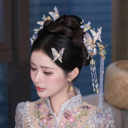 Iosn New Chinese Style Xiuhe Bridal Headwear 2025 New Simple Blue Crystal Beaded Butterfly Xiuhe Wedding Hair Accessories Blue Crystal Model Same Style