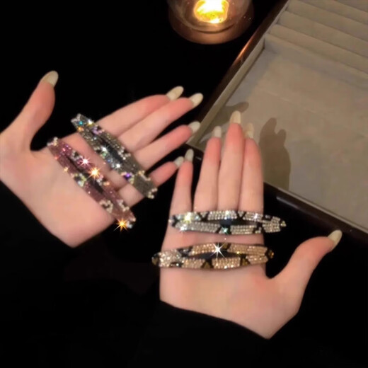 Flash diamond bangs hair clip for women 2025 new high-end forehead side clip hair back of the head broken hair clip headwear great value 4 colors one each