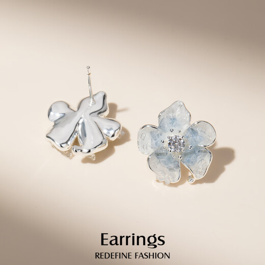 Qlady gradient blue flower earrings women's 2025 new high-end temperament earrings birthday gift for girlfriend