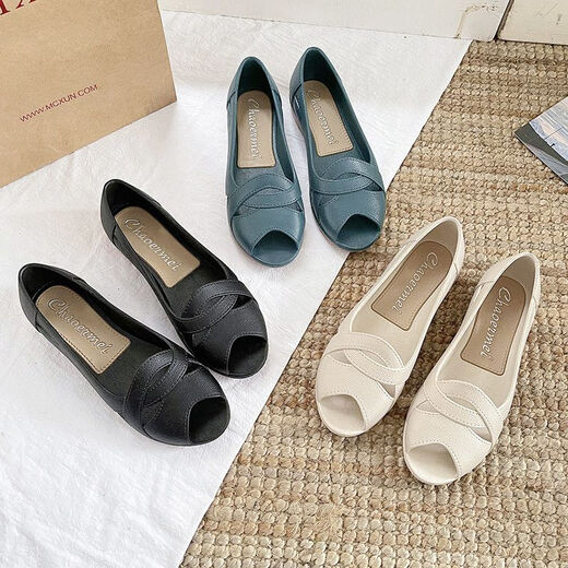 Neue Sommer-Mutterschuhe große Größe mittleren und älteren Sandalen modische und vielseitige Fischschuhschuhe flach nicht rutschloser weicher Softschuhe Fischmund Frauensandalen-Beige 39