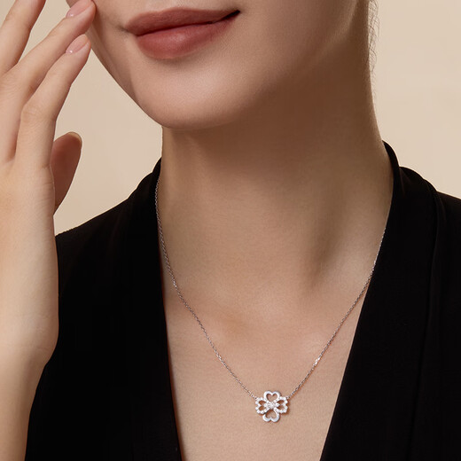 DR Lucky Four Leaf Clover 18K Gold Necklace DR HEART Series With Love Chain Holiday True Love Gift White 18K Gold Necklace