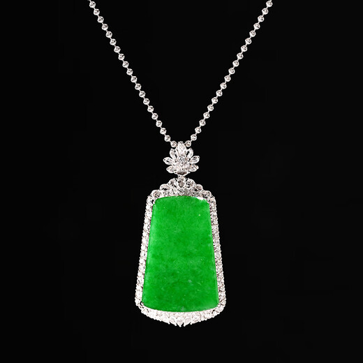 EAGLEHURST Jade Yang Green Ping An Wu Shi Brand 18K Gold Inlaid Jade Yang Green Ping An Wu Shi Brand