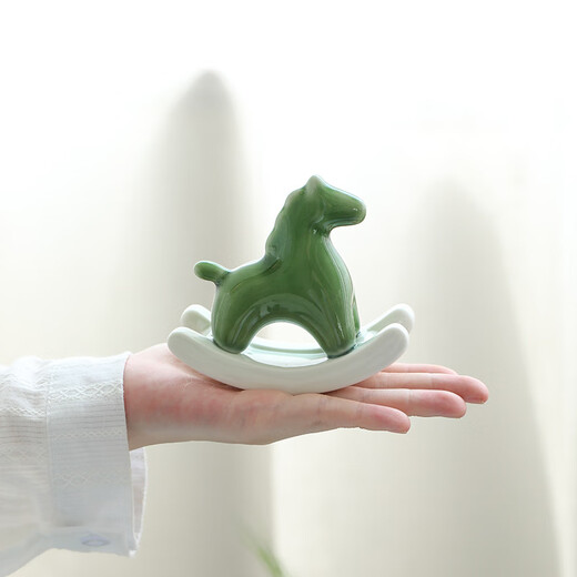 Creative ceramic cute rocking little green horse tea pet ornaments fun tea room tea table decoration tea play tea ceremony accessories Green Horse