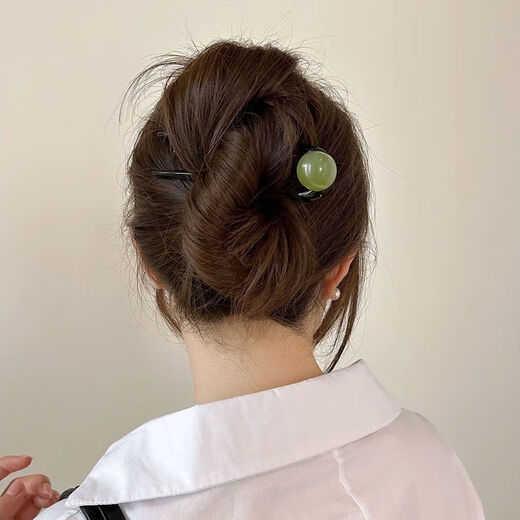 Headgear retro ball high-end simple 2025 hairpin hairpin French hair accessories temperament new hairpin headdress pearl U-shaped hairpin white beads + green beads