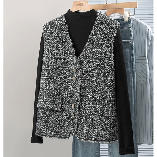 Sibaishe Xiaoxiangfengma V collar women's 2025 autumn new style raw edge stitching single-breasted stacked vest