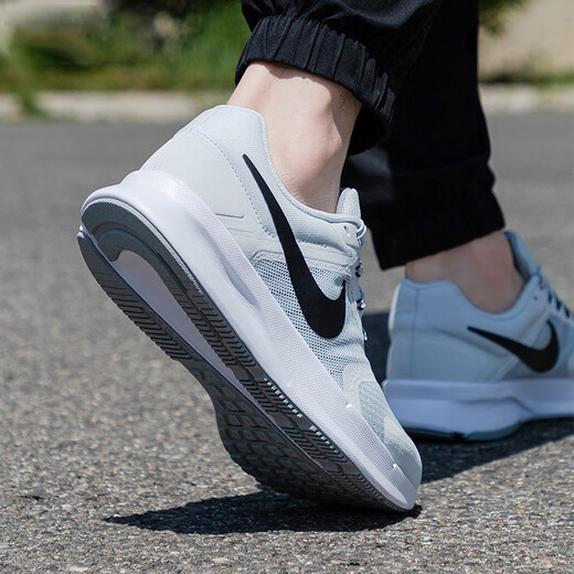 Nike (Nike) Мужская обувь 25 Летние новая спортивная обувь Мужская сетчатая обувь дышащая повседневная обувь Мужская амортизационная кроссовка с устойчивой к износостойкой кроссовки [основная рекомендация] Swift 3-сека