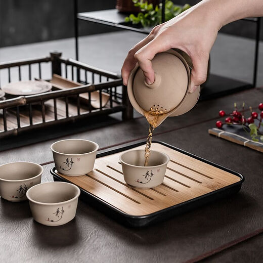 Ceramic kung fu tea set small set with one pot and four cups, complete set, simple home office reception teapot and cups