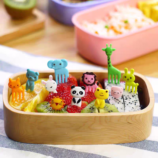 St. Xian Fruit Fork Child Safety Animal Manor Children's Cartoon Lunch Box Decoration Pick Cute Japanese and Korean Fruit Toothpick Treasure Animal Fruit Fork Mixed Pack Random 30 Pieces