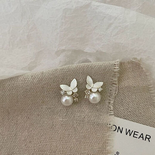 Other brands of oil-drip zirconium butterfly pearl earrings for women, light luxury niche, high-end temperament earrings, unique earrings, birthday gifts, silver butterfly pearl earrings, one pair