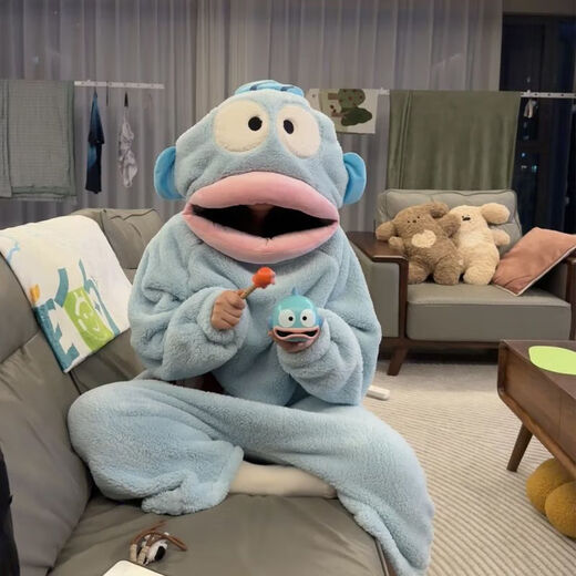 Gongziyu clownfish nightgown, college students' full life pajamas, funny clownfish nightgown cartoon winter thickened blue blue clownfish jumpsuit warm plus velvet S 70=90