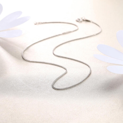 Chao Acer Chopard Chain Platinum Necklace for Women Plain Chain Neck Jewelry as a Birthday Gift for My Girlfriend Priced at RMB 150, Approximately 2.4g, Chain Length 42cm