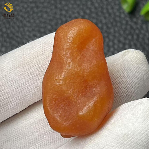 FU WAN ZHE beeswax rough stone pendant, natural Baltic kelp leather amber sea-flooded seed material pendant 7.44g
