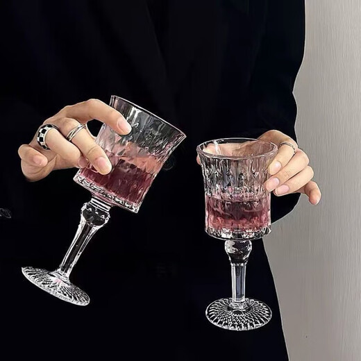 Chino French elegant ins transparent goblet high-value champagne glass red wine glass juice cup European relief glass small French style goblet/- 190ml 1 piece