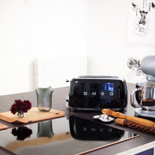 SMEG TSF01 multifunctional retro toaster toaster household heating breakfast machine milky white