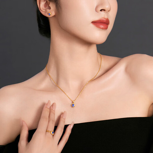 HEEKAIYI sapphire pendant ring and earrings set 18k gold jewelry Chinese Valentine's Day birthday gift for wife and girlfriend Sapphire jewelry set palace style-ring 0.7 carat/VVS clarity