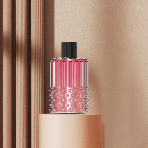 Aromatherapy indoor birthday gift female air freshener home bedroom toilet fragrance aromatherapy machine essential oil aromatherapy 1 bottle 210ML Shangri-La incense