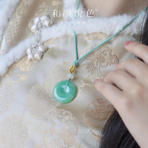 QIWN genuine Myanmar A goods new Chinese style national style peace buckle 18k gold pendant necklace clavicle chain New Year gift jade necklace (main stone 30*5mm)