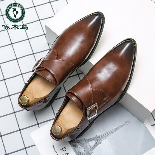 Woodpecker 2025 Chaussures en cuir pour hommes Boucle d'été Retro Forme Formal Punk Punk Club Hairsylist Groom Wedding Chaussures Chaussures pour hommes 3883 Brown 38