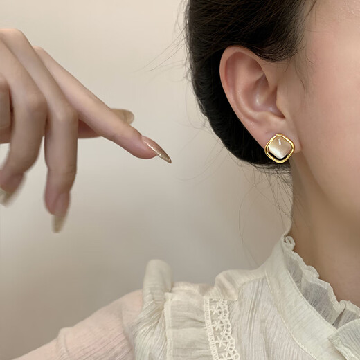 Ruihongxiang 999 sterling silver earrings, cat's eye stone earrings for women, light luxury and high-end 2025 new hot style earrings, temperament earrings, 999 sterling silver earrings, square cat's eye stone pair