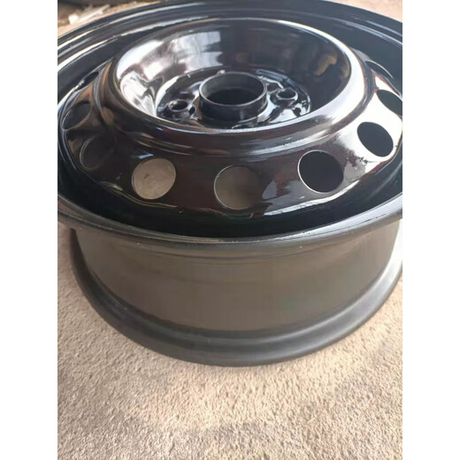 Second-hand Honda Fit Feng Rui 14 15-inch wheel hub assembly original dismantled car rim tire hub 15-inch Fit wheel hub