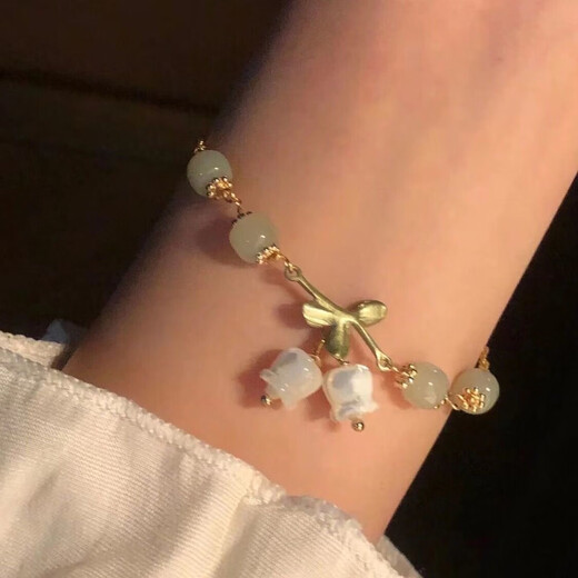 Qimei Love Lily of the Valley Bracelet for Women 2024 New High-Looking Exquisite Small Jewelry Girlfriend Student Ancient Style Fairy Bracelet Camellia Bracelet + Lily of the Valley Bracelet + Mountain Moon 1