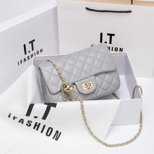 Bian Niao Bolso de cuero genuino de marca de lujo ligero Bolso de mujer Pequeño bolso de cadena de diamantes de piel de oveja Xiangfeng Bolso de hombro de moda Bolso cruzado Blanco de moda con cierre G - Tamaño grande 22 cm