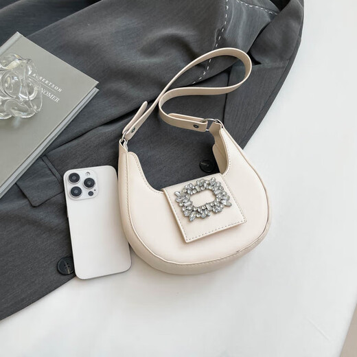 Sac de niche de texture haut de gamme 2025 nouvelle mode populaire sac à bandoulière populaire Internet célébrité unique épaule aisselle blanc