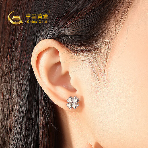 CHINA GOLD Crushed Ice Clover PT950 Platinum Earrings Women's Platinum Earrings Birthday Gift for Girlfriend Platinum Weight Approximately 3g SF Straight Hair/Branded Gift Box